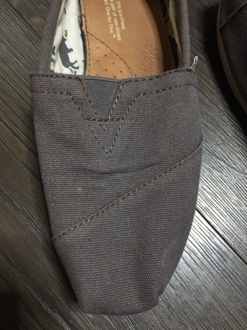 TOMS Womens Classic Slip-On Shoe in Ash Gray - Picture 5 of 10